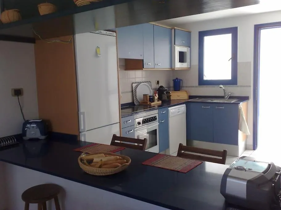 Duplex Con Piscina En 1ª Linea De Mar. Super Vistas Apartment Playa Blanca  0*, Playa Blanca (Lanzarote) Spain
